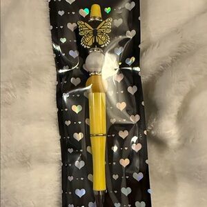 Butterfly Charm Yellow Party Pen